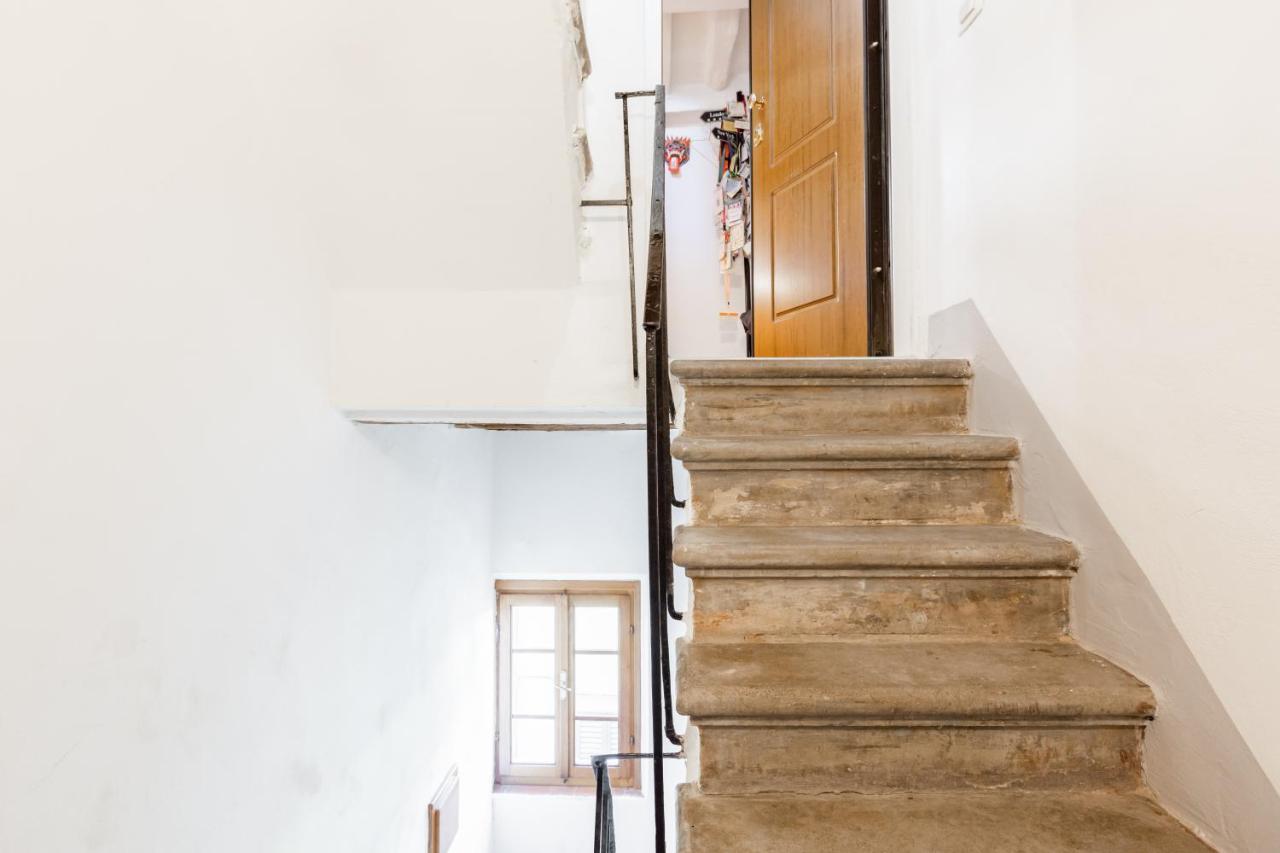 Piazza Dei Cavalieri Orange Attic Apartment Pisa Exterior photo